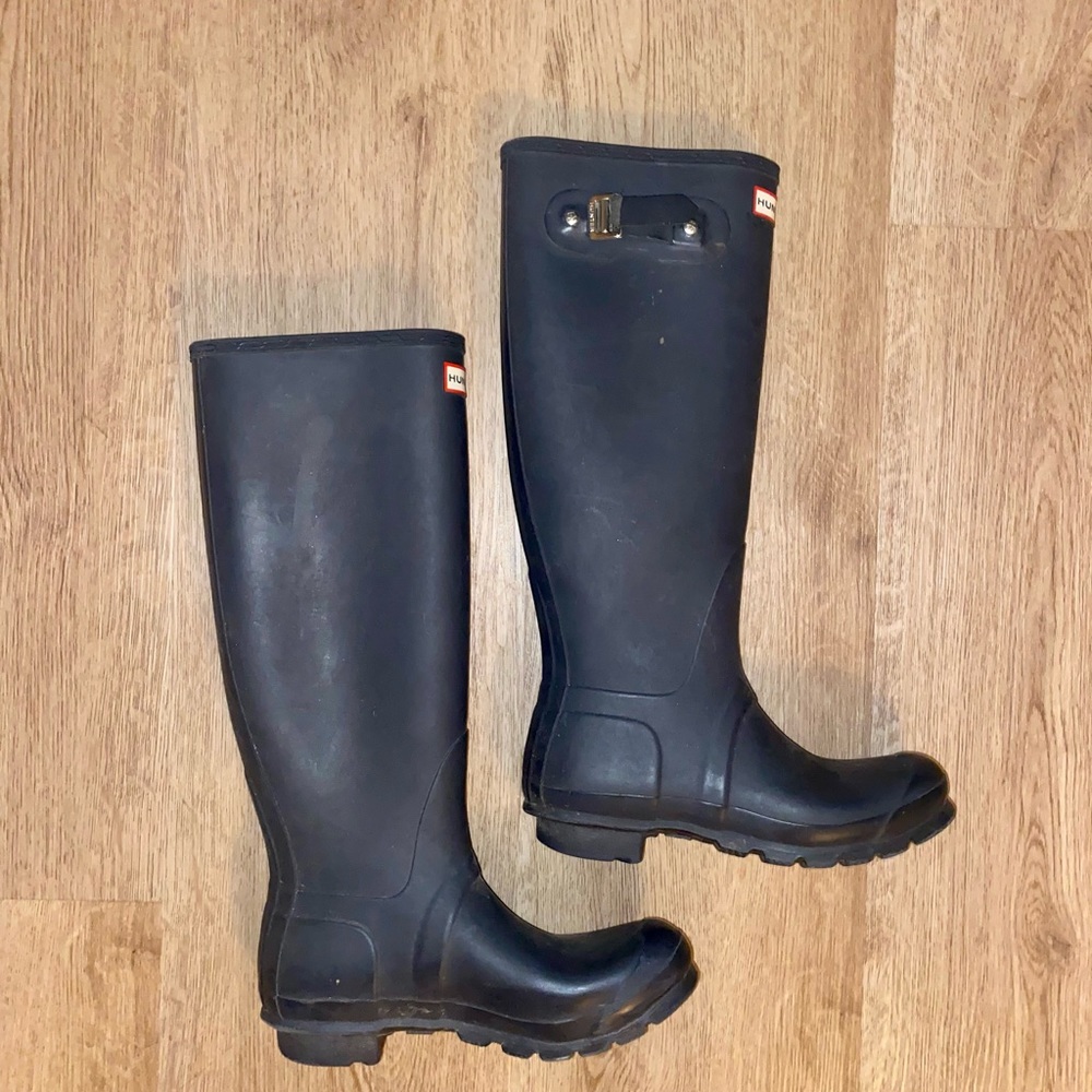 PERFECT CONDITION Hunter Boots